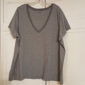 Striped V-neck Tee